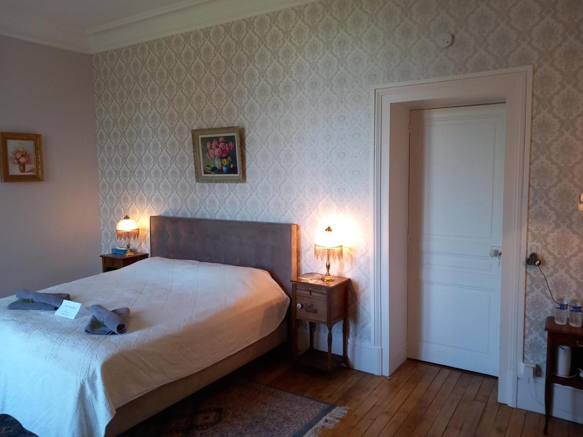 Bed and Breakfast Chateau Maleplane Сен-Леонар-де-Нобла Екстер'єр фото