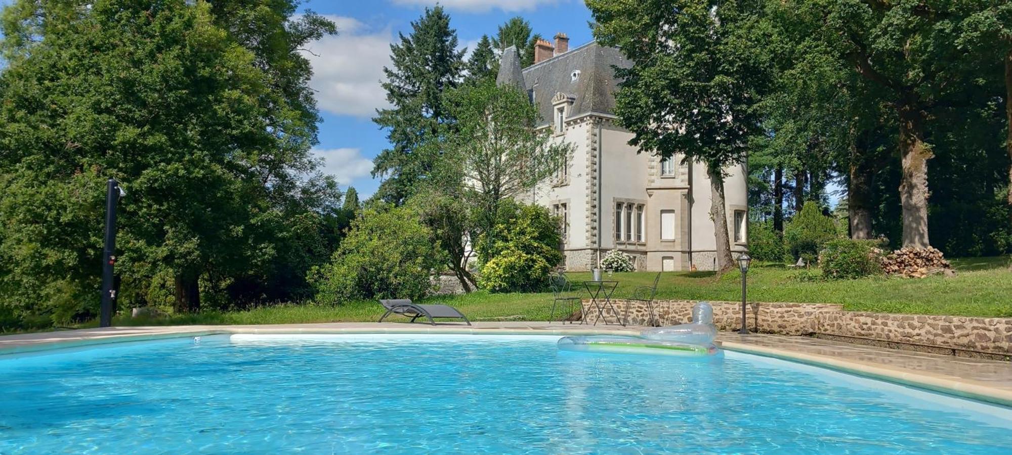 Bed and Breakfast Chateau Maleplane Сен-Леонар-де-Нобла Екстер'єр фото