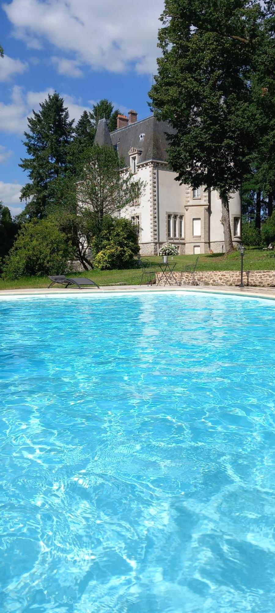 Bed and Breakfast Chateau Maleplane Сен-Леонар-де-Нобла Екстер'єр фото